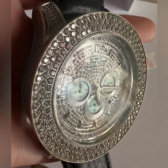 Don&Co Bold & Brilliant - Men’s Oversized Diamond Watch with Leather Strap